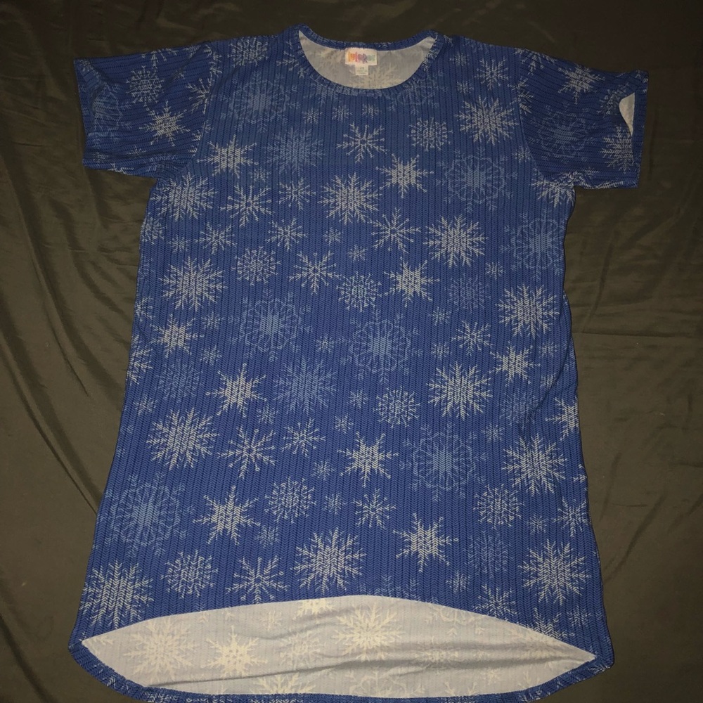 Lularoe Gracie, snowflakes, sz 14